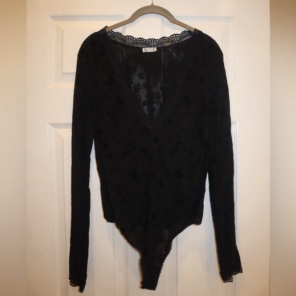 Free People Size L Lace, Low-Cut Black Bodysuit
